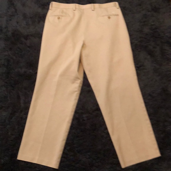 DOCKERS CLASSIC FIT KHAKIS - Picture 4 of 6